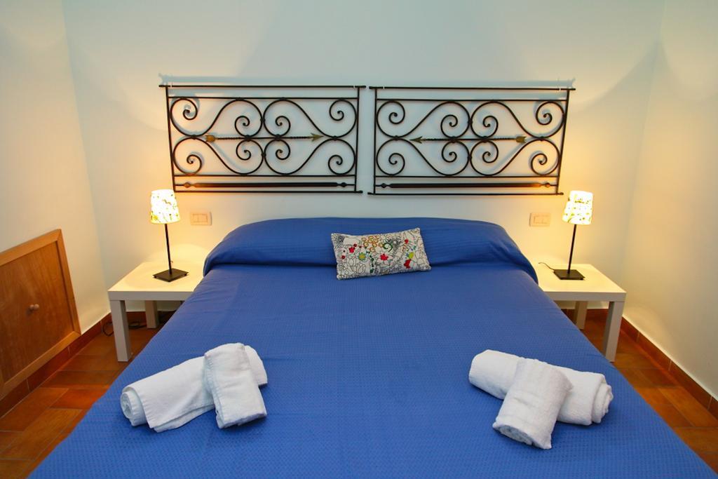 Porto Salvo Apartments - By Vacation Service Cefalu Ruang foto